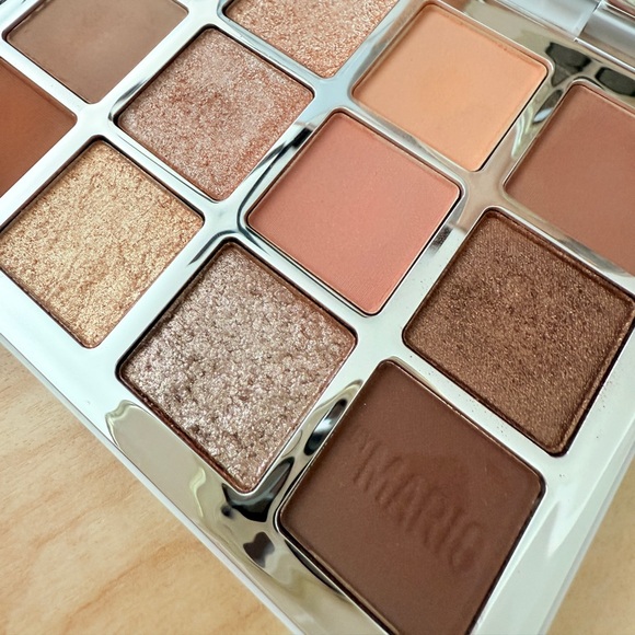 Makeup by Mario ORIGINAL Ethereal Eyes Eyeshadow Palette - Picture 3 of 6